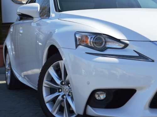 Lexus IS 200 IS200t